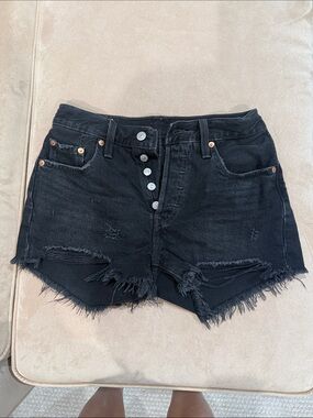 Levi black Jean shorts